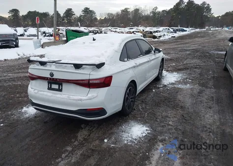 2025 Volkswagen Jetta 1.5T Sport from USA, damaged, VIN 3VWBX7BU8SM036433